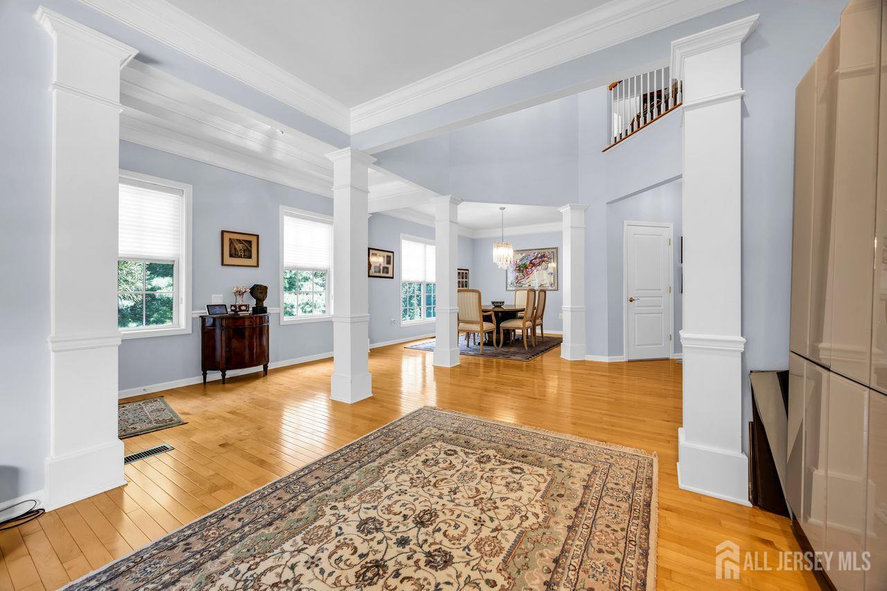 Property Photo:  226 Osborne Court  NJ 08873 