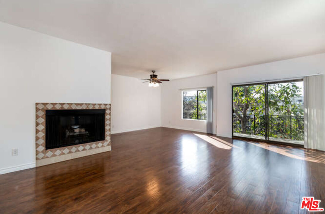 Property Photo: 11928 Kiowa Ave CA 90049