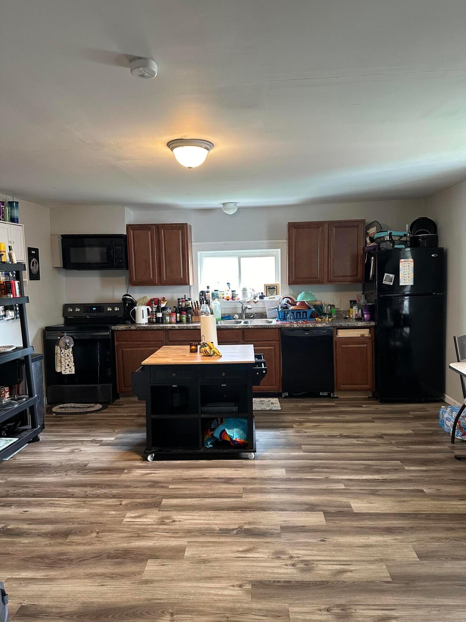 Property Photo: 216 W Highland Avenue OH 45810