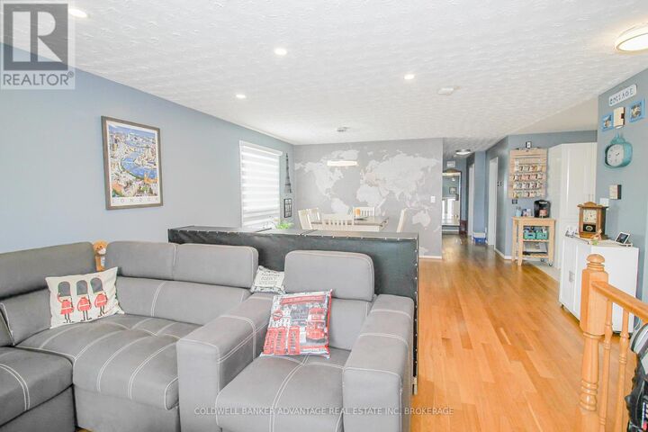 Property Photo:  6251 Sherri Avenue  ON L2H 2W7 