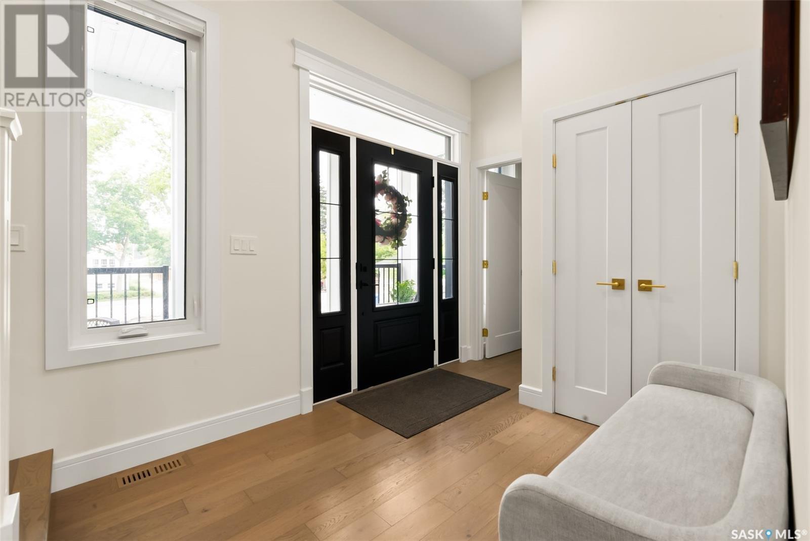 Property Photo: 2829 Garnet Street SK S4S 1X1