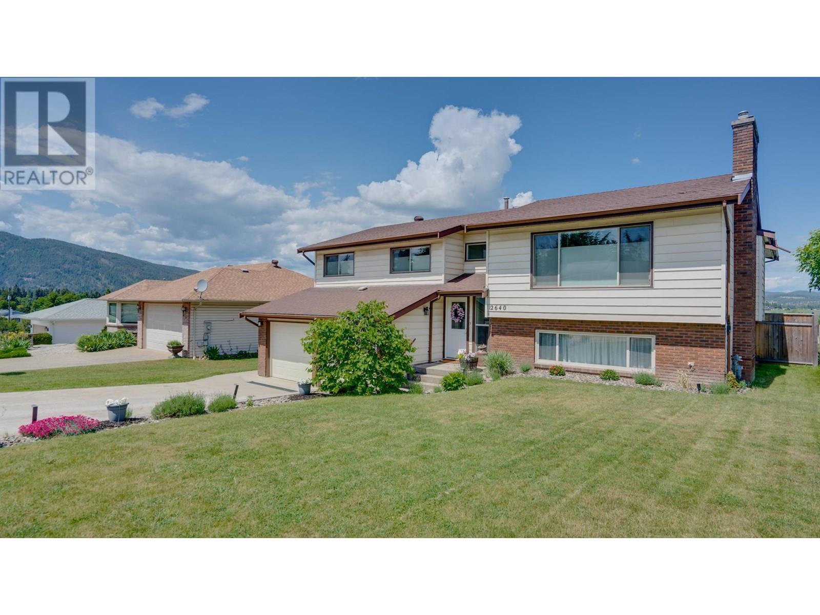 Photo de la propriété: 2640 Catherine Crescent BC V4Y 0B3