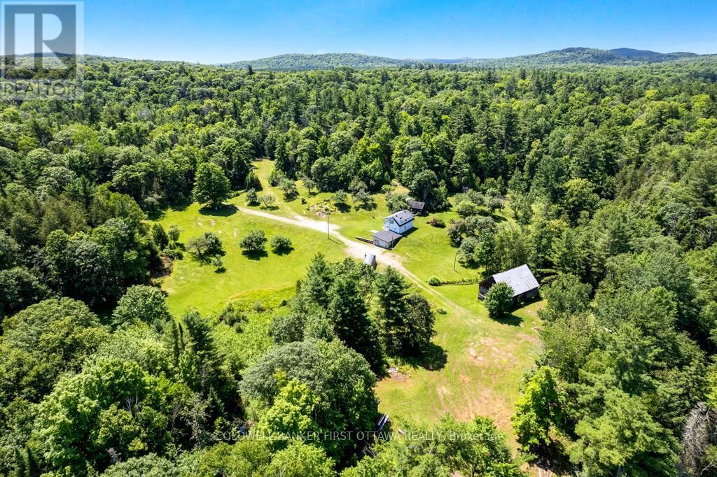 Property Photo:  9252 Highway 511 Road  ON K0G 1K0 