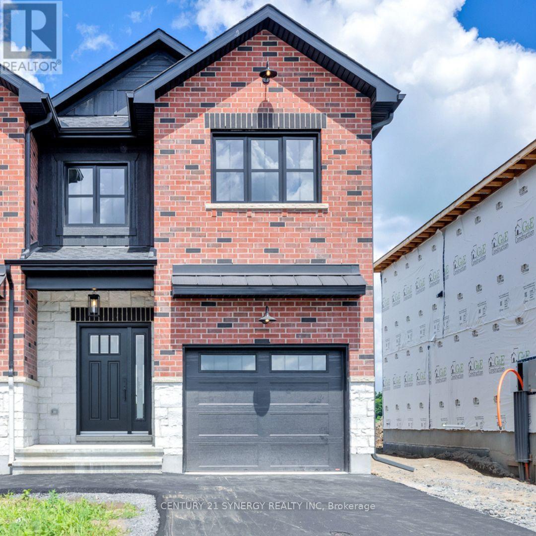 Property Photo: 17 Helen Street ON K0A 1R0