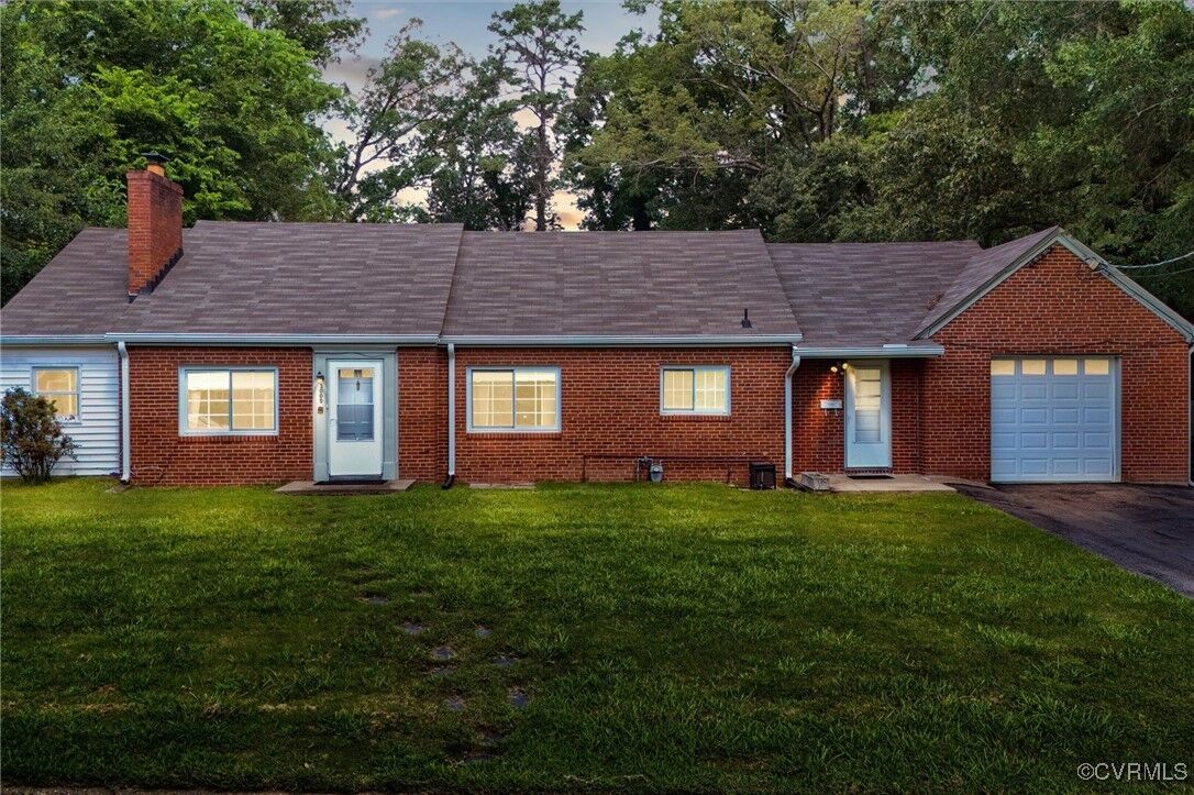 Property Photo:  3005 Sherwood Lane  VA 23860 