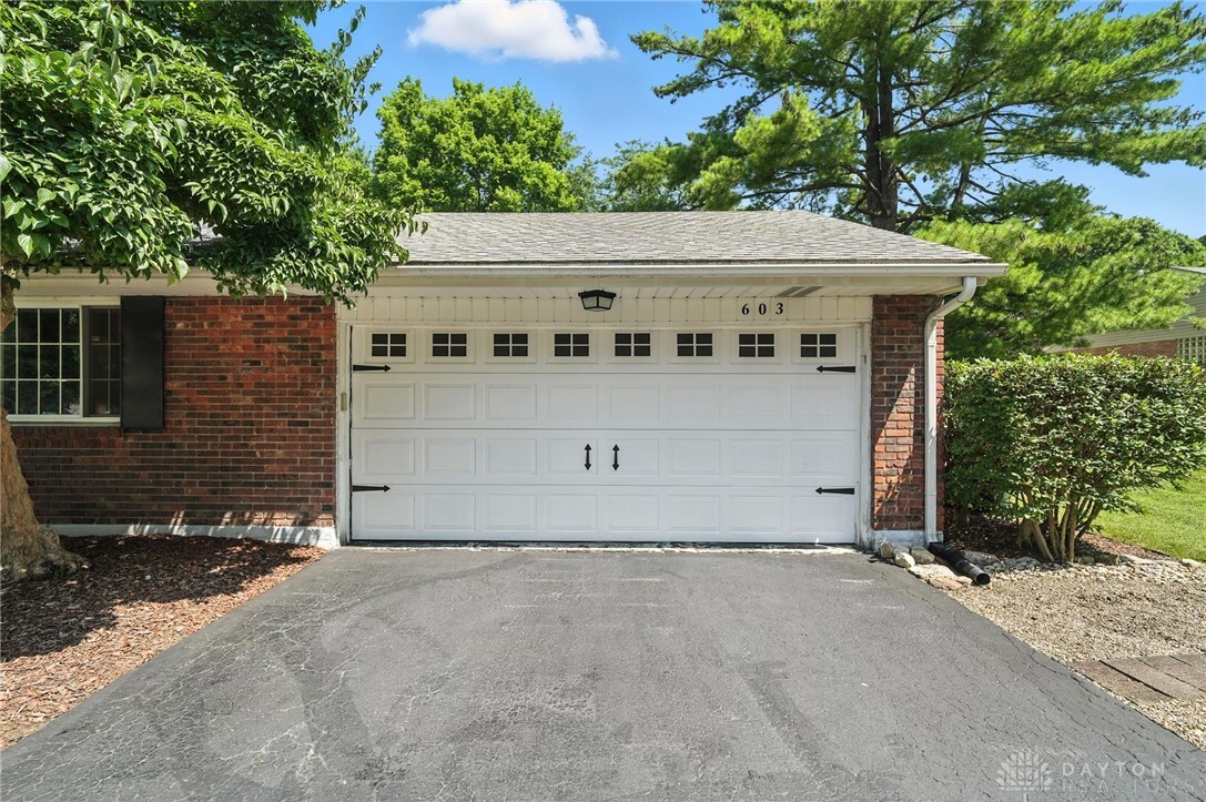 Property Photo: 603 Deptford Avenue OH 45429