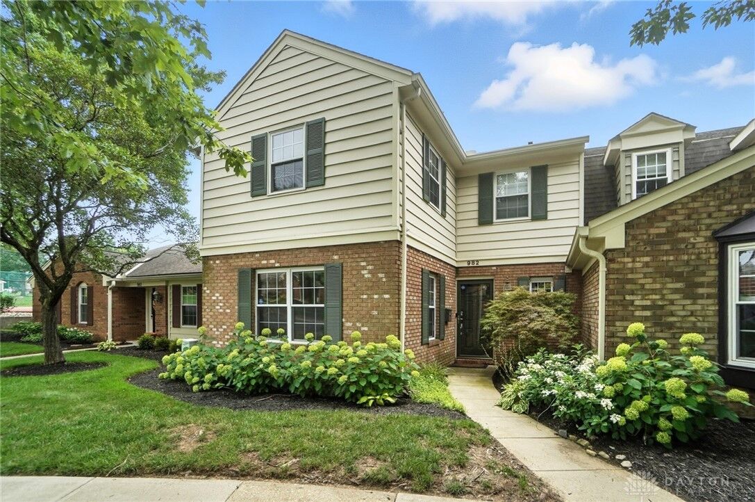 Property Photo:  982 Patriot Square  OH 45459 