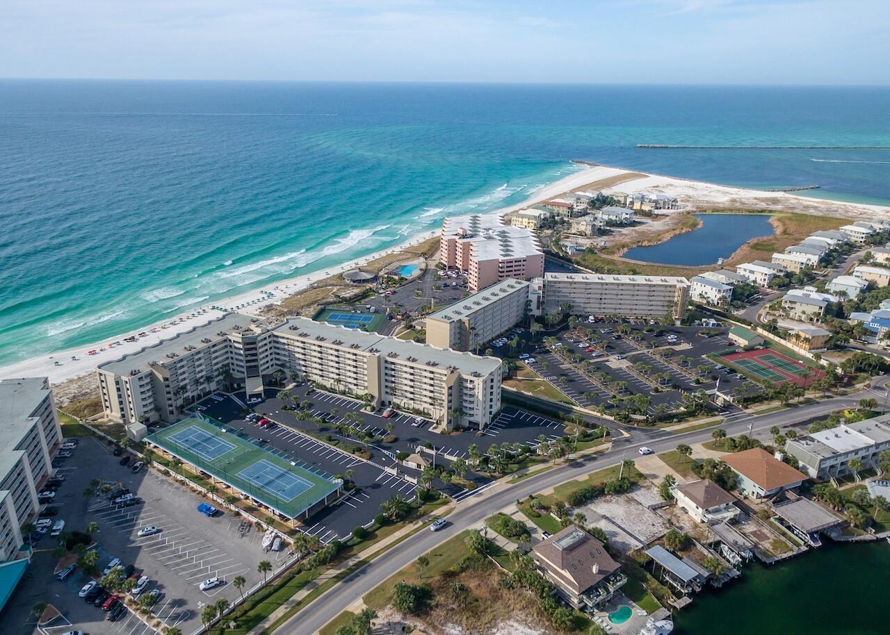 Property Photo: 506 Gulf Shore Drive 413 FL 32541