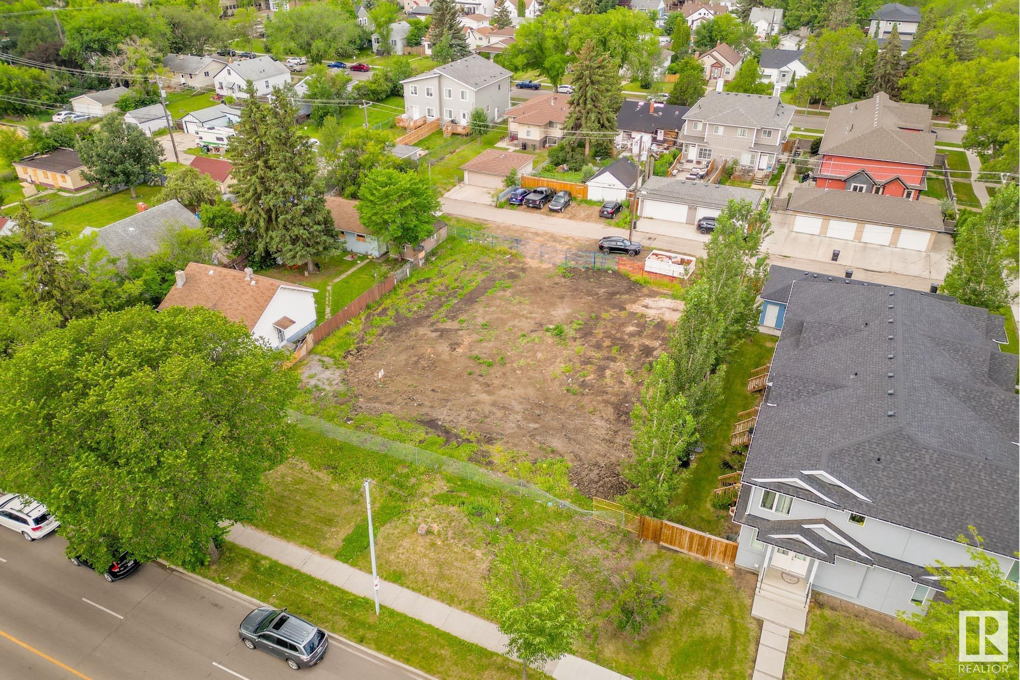 Property Photo:  11244 101 Street NW  AB T5G 2A5 