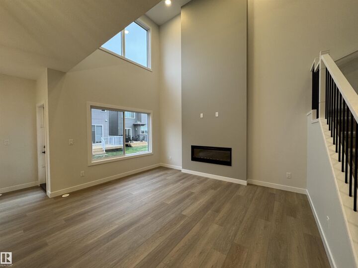 Property Photo: 3036 Dixon Landing SW AB T6W 5L2