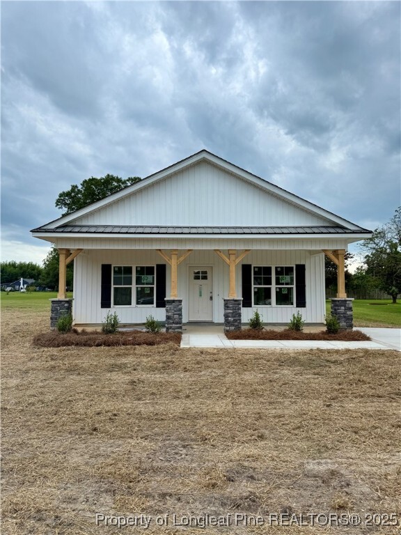 Property Photo: 410 Maple Street NC 28382