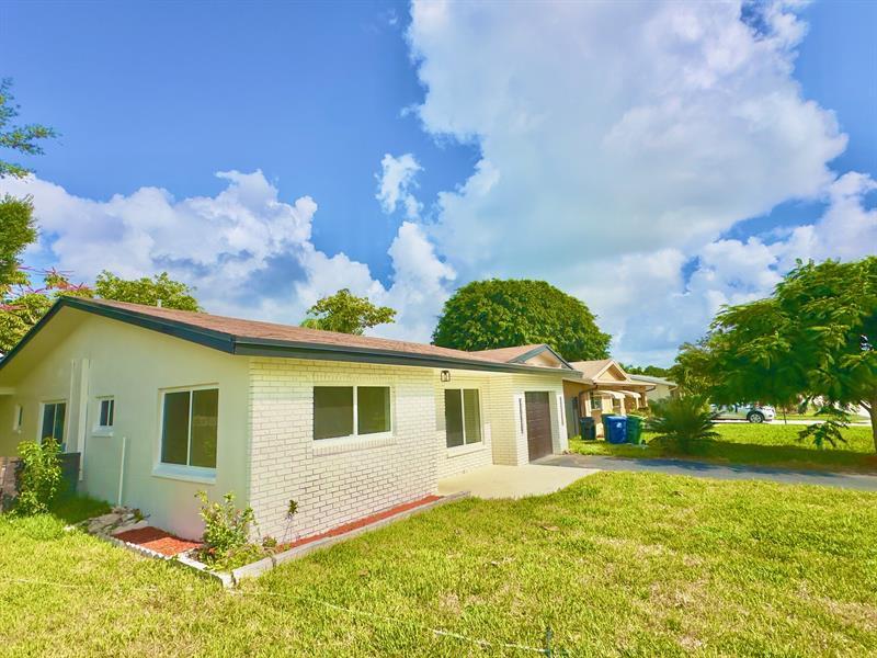 6811 NW 32nd Ave  Fort Lauderdale FL 33309 photo