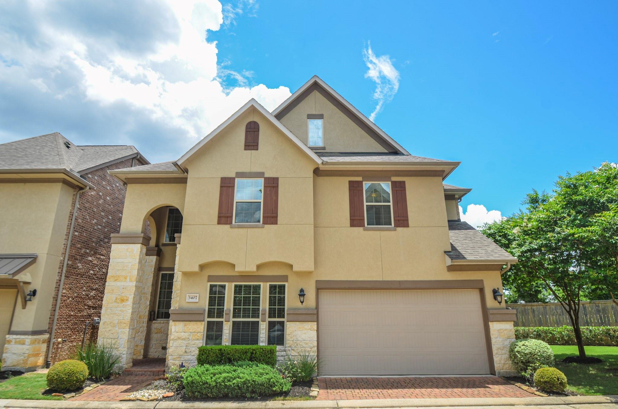 Property Photo:  3407 Mapleshire Drive  TX 77018 