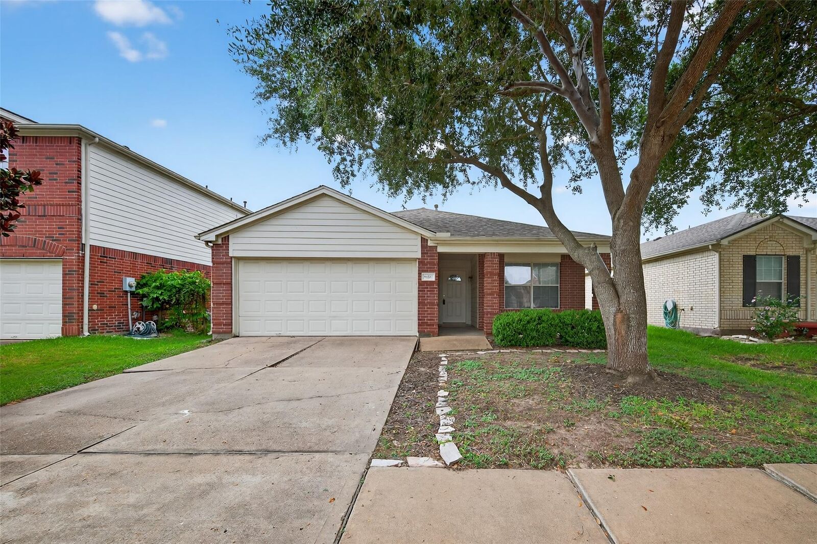 Property Photo:  15027 Sugar Place Drive  TX 77498 