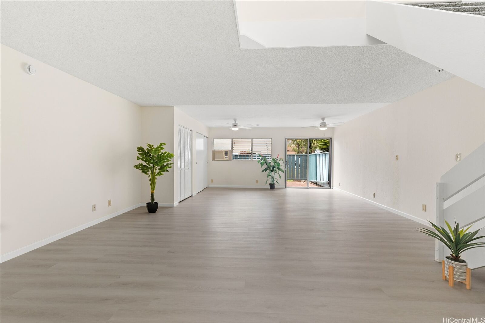 Property Photo:  95-400 Hokukea Court 250  HI 96789 