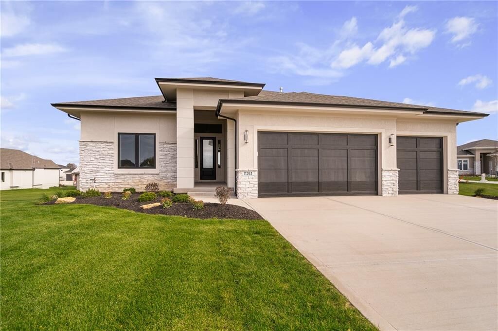 Property Photo:  11263 S Gleason Road  KS 66061 