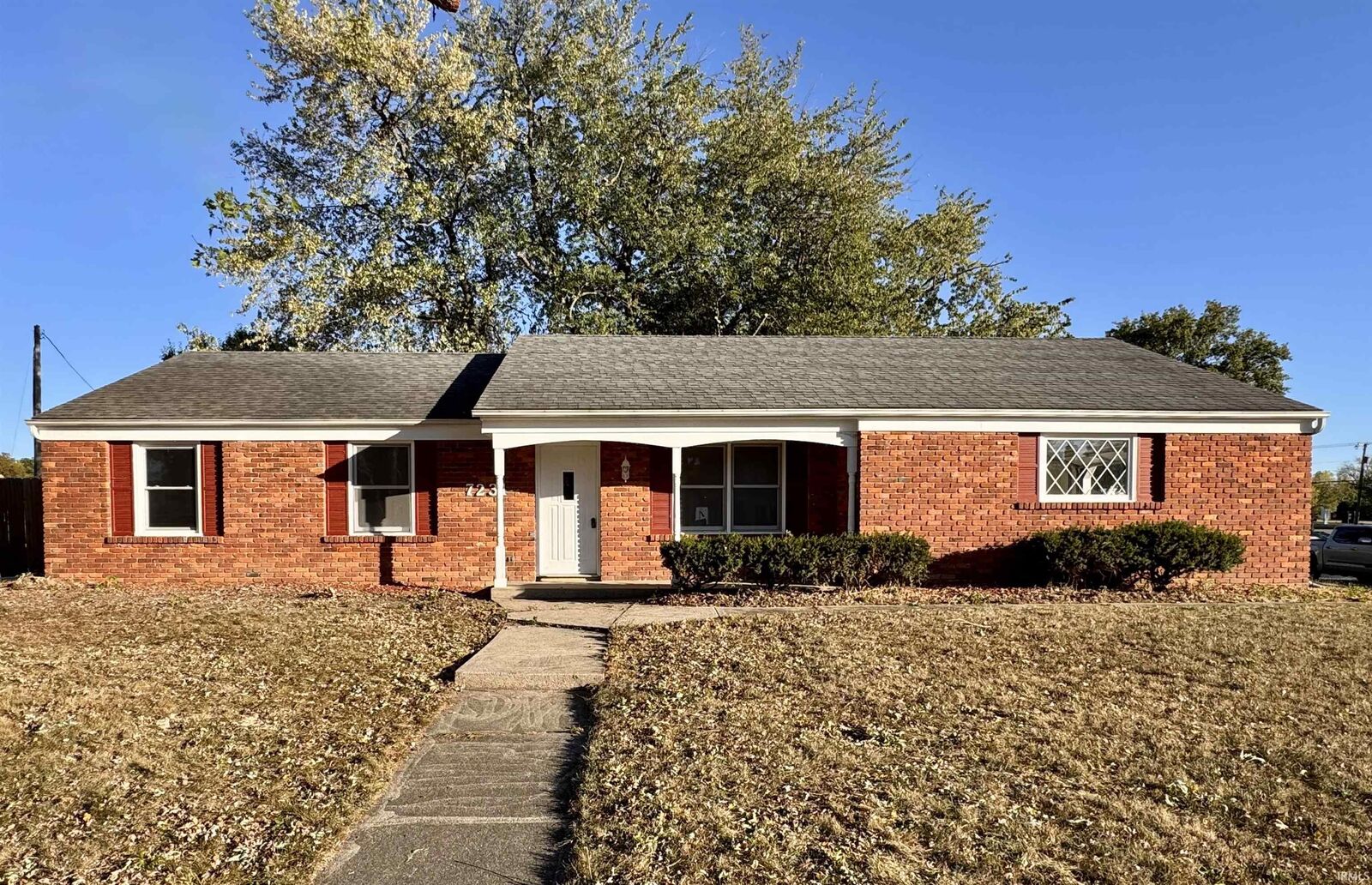 Property Photo: 7231 Treverton Drive IN 46816-2245