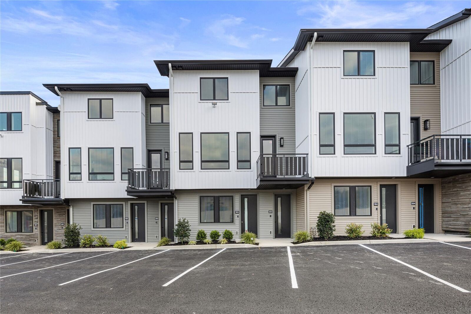 Property Photo: 17 Union Road 209 NY 10977