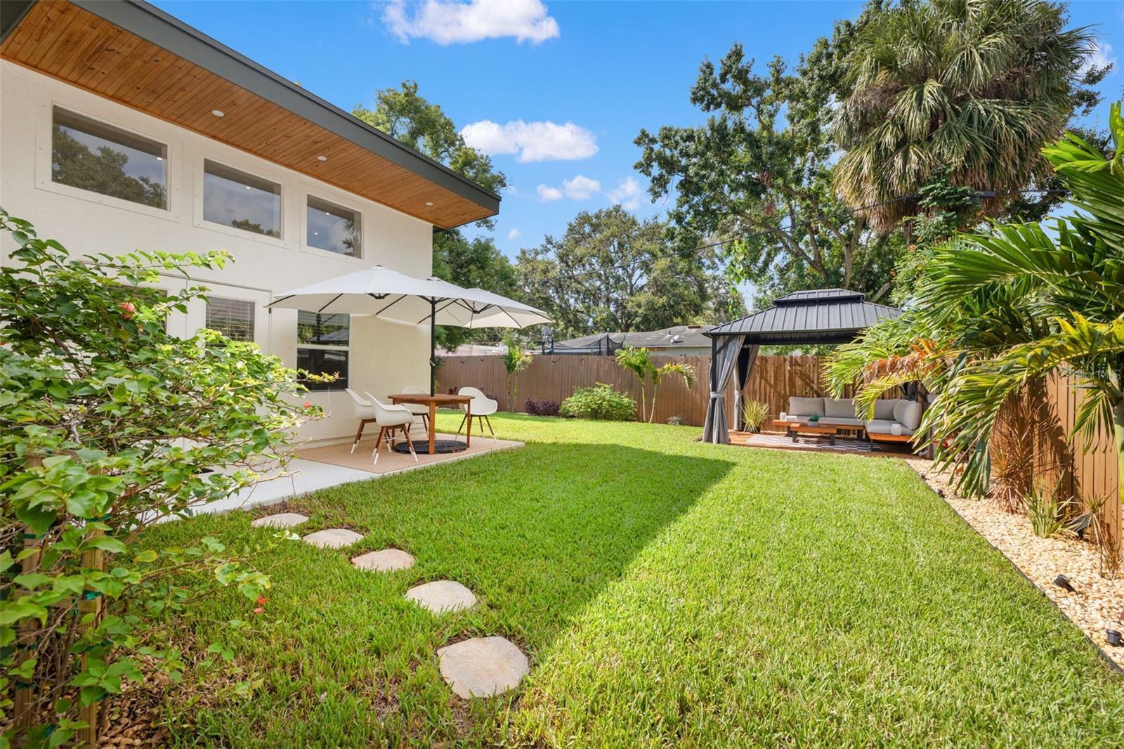 Property Photo:  3518 W Paul Avenue  FL 33611 