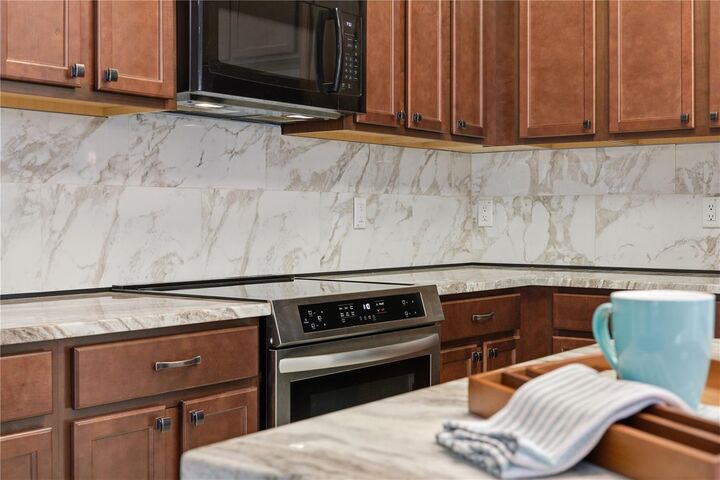 Property Photo:  11444 Alachua Creek Lane  FL 33579 