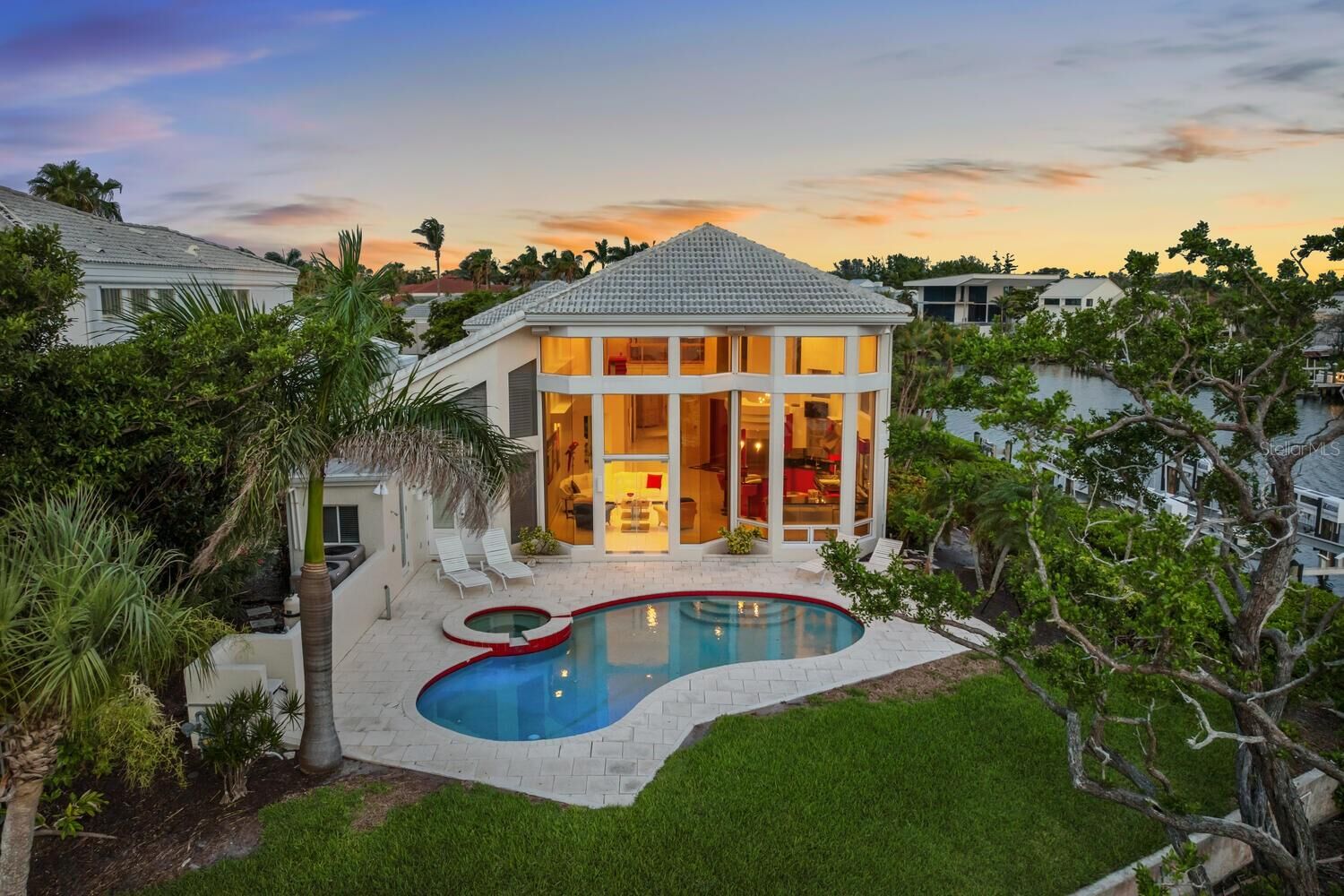 Property Photo:  3576 Fair Oaks Way  FL 34228 