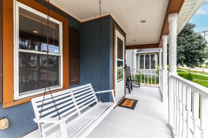 Property Photo:  408 W Newhall Ave  WI 53186 