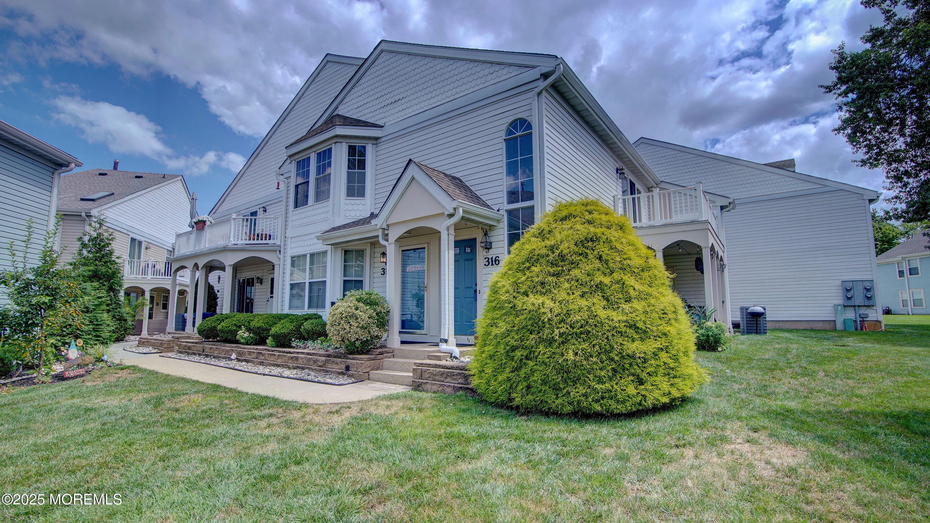 Property Photo:  316 Tulip Lane  NJ 07728 