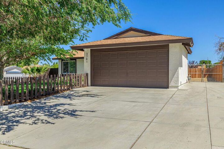 Property Photo: 3741 Avenue K13 CA 93536
