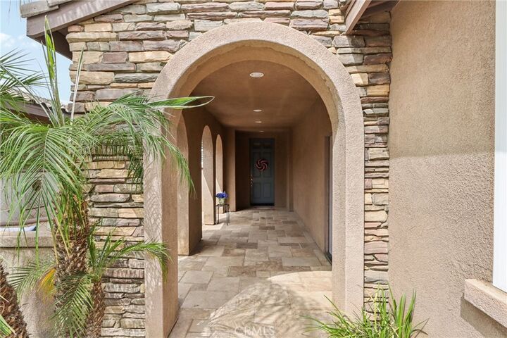 Property Photo:  16577 Edge Gate Drive  CA 92504 