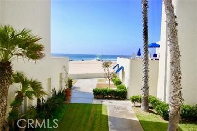 711 Pacific Coast 303  Huntington Beach CA 92648 photo