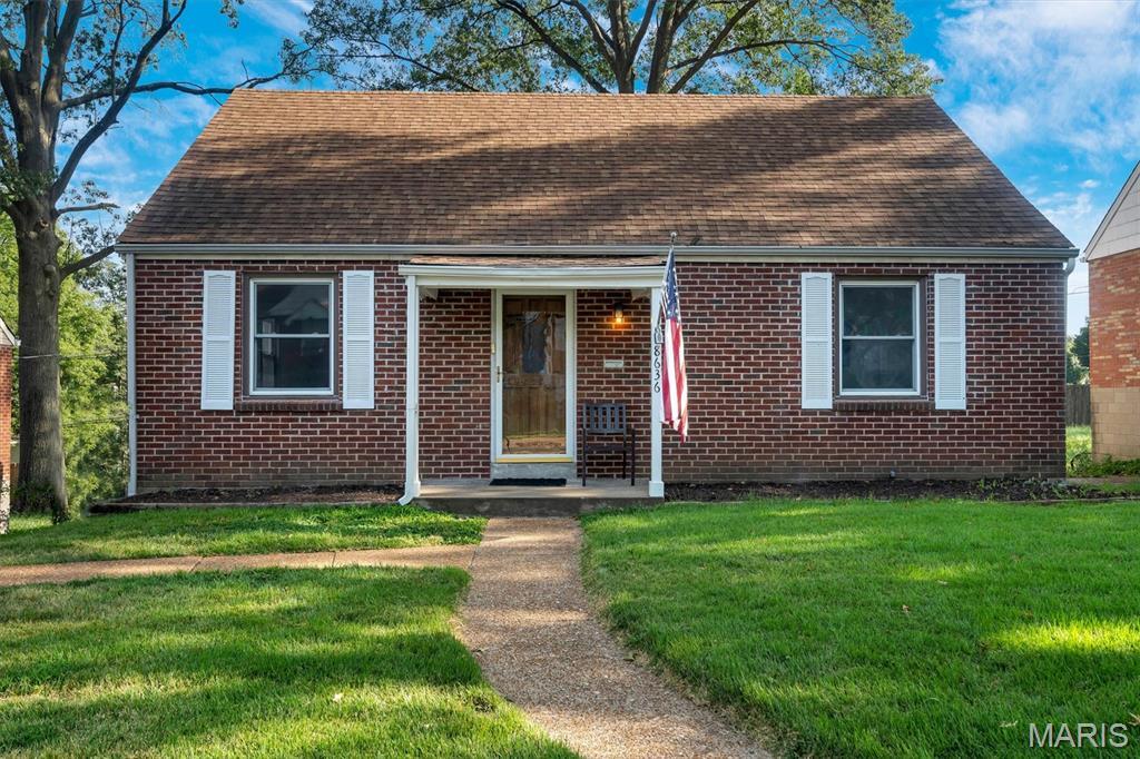 Property Photo: 8636 Belhaven Drive MO 63114