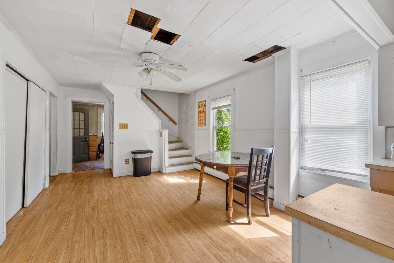 Property Photo: 14 Briggs Street ME 04073