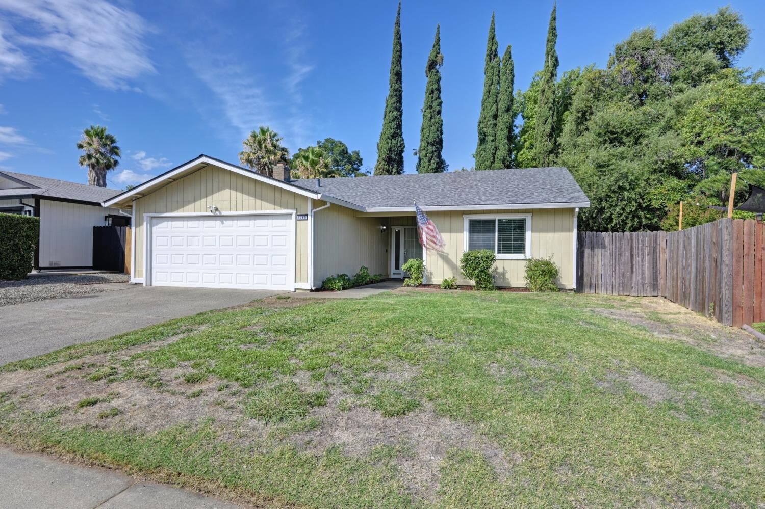 Property Photo:  8065 Ravencrest Way  CA 95621 