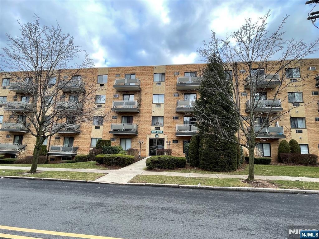 Property Photo: 100 2nd Street 312 NJ 07601