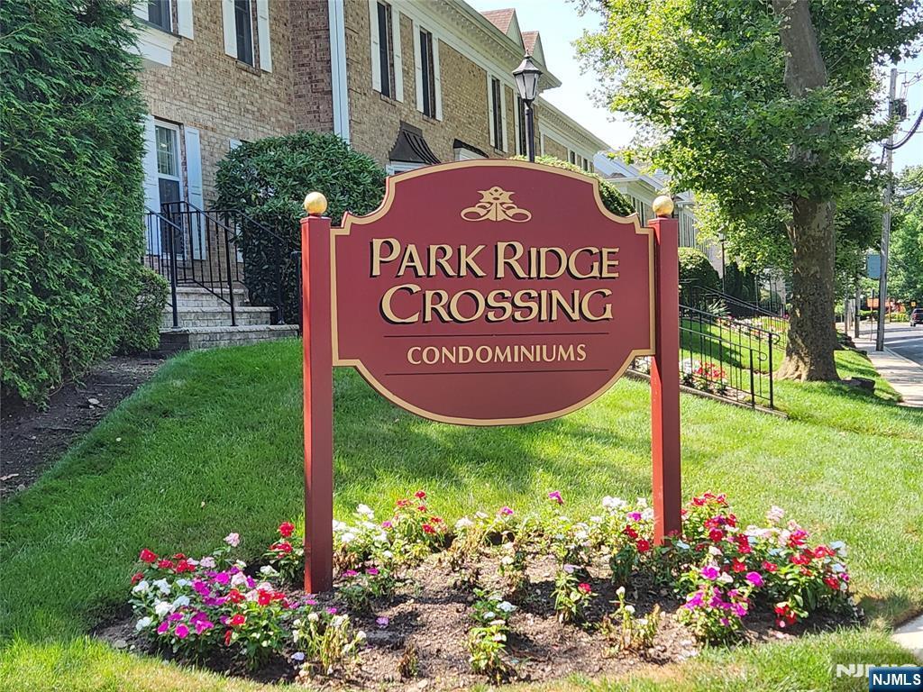 Property Photo:  27 S Maple Avenue B  NJ 07656 