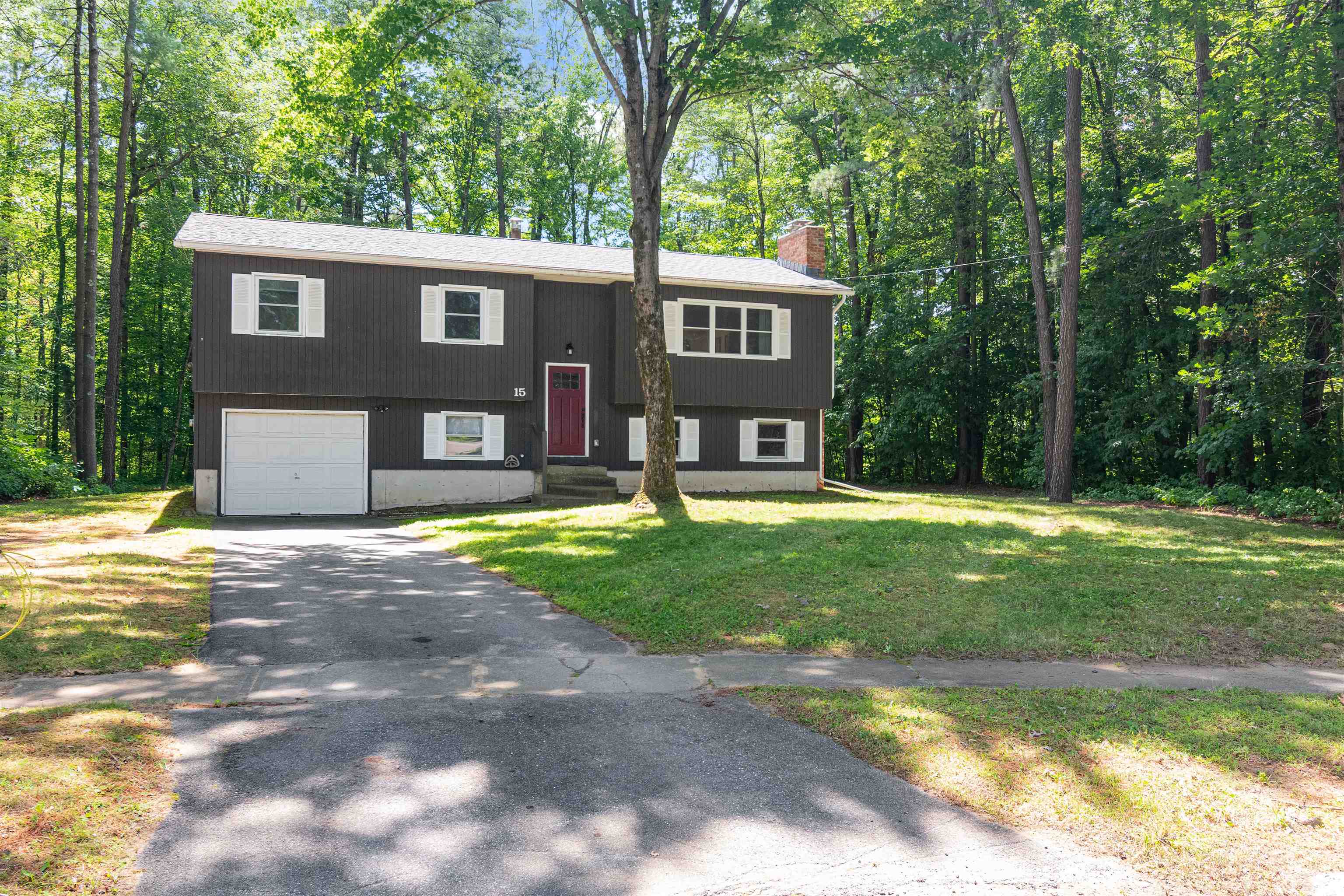 15 Kimberly Drive  Essex VT 05452 photo
