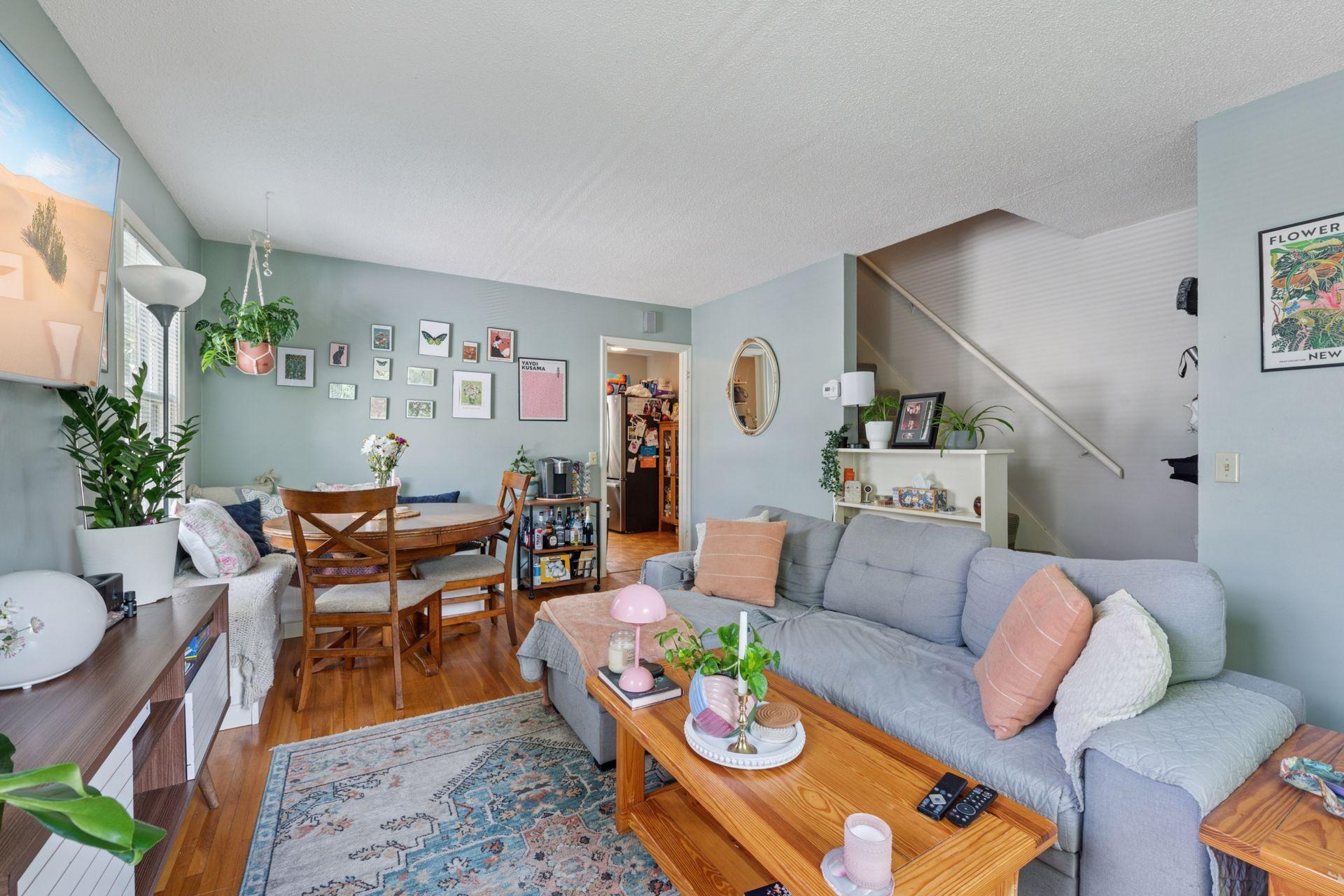 Property Photo:  3413 Humboldt Avenue S  MN 55408 