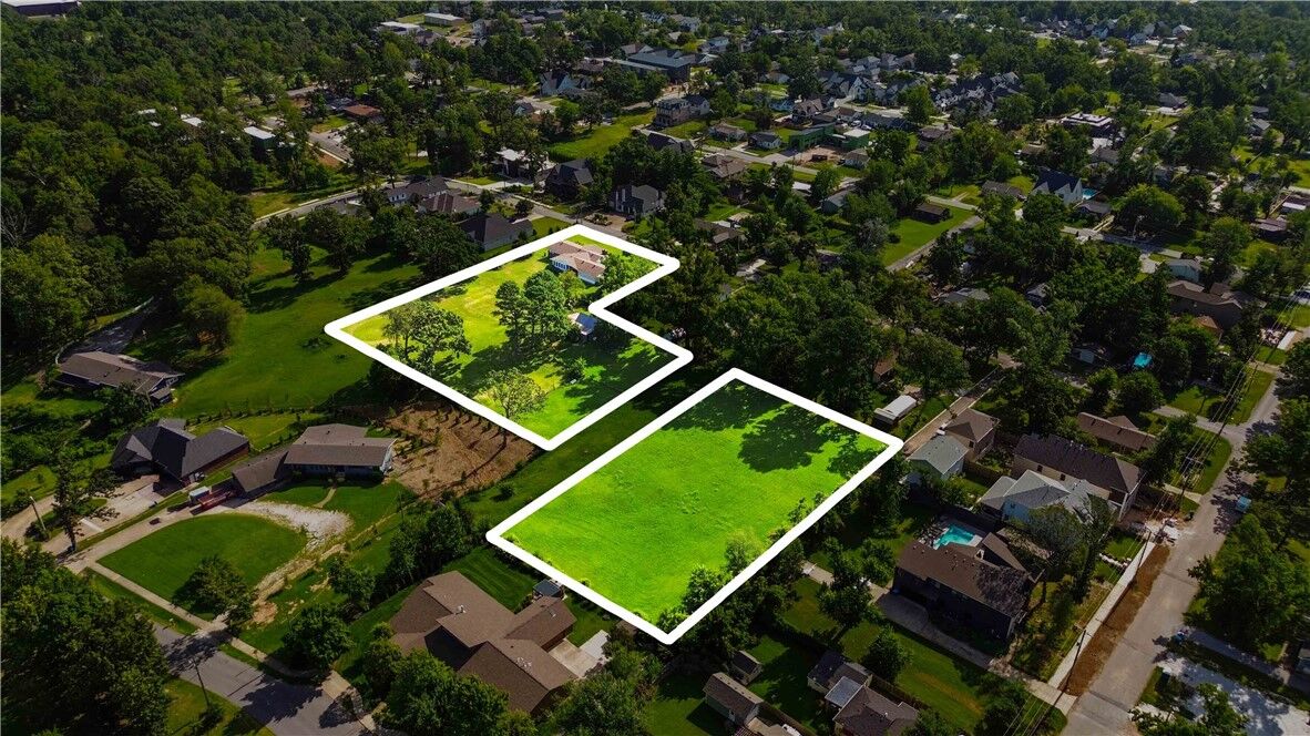 Property Photo:  803 NW C Street  AR 72712 