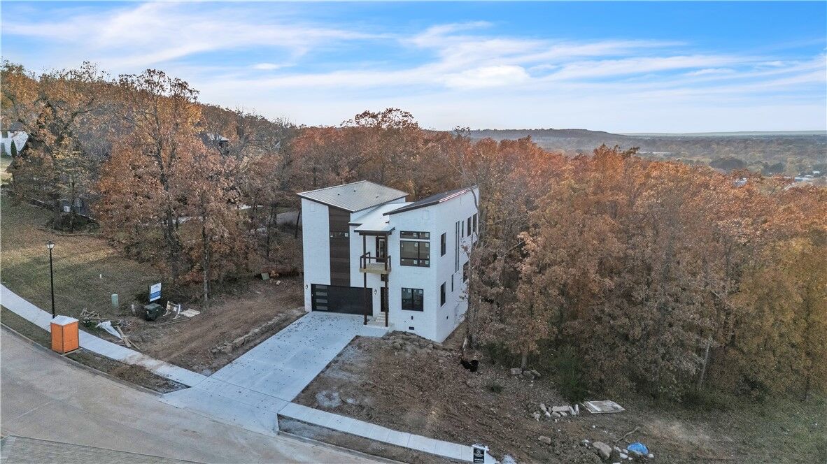 Property Photo:  2351 N Windswept Lane  AR 72703 