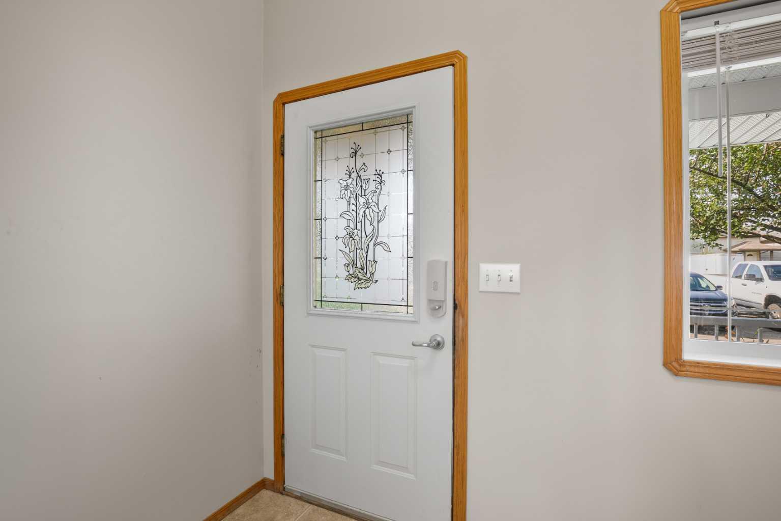 Property Photo:  83 Doherty Close  AB T4R 3G1 