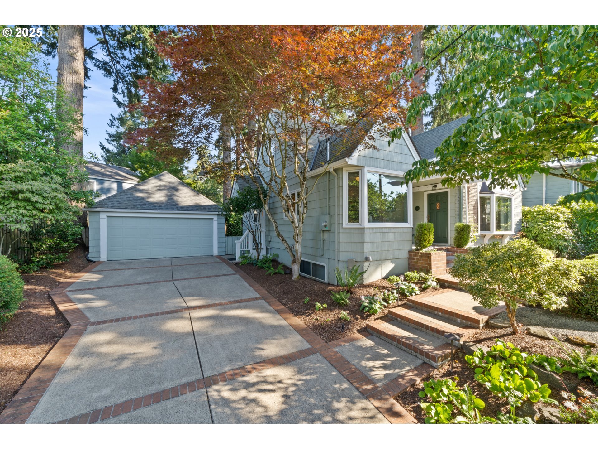 Property Photo: 128 Northshore Rd OR 97034