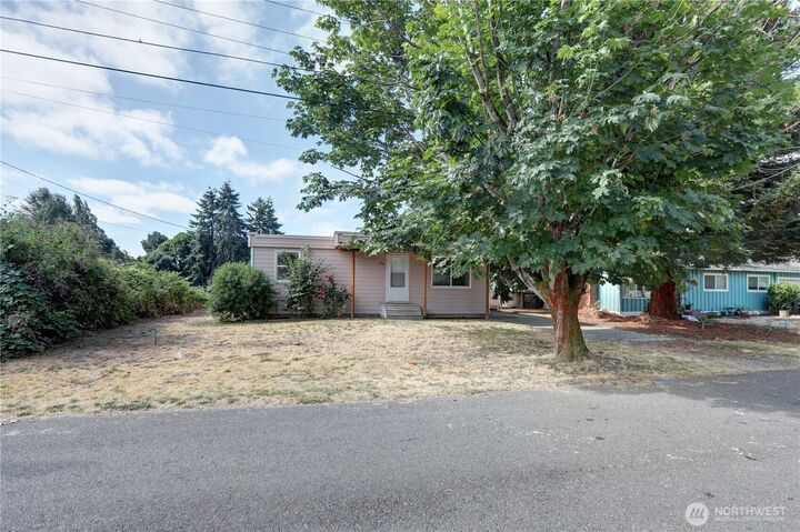Property Photo: 4627 S 125th Street WA 98178