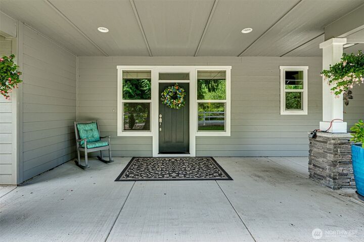 Property Photo: 1429 Coal Creek Road WA 98632