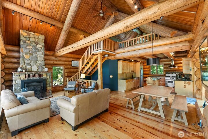 Property Photo:  166  Cassel Way - Cedarosa  WA 98833 