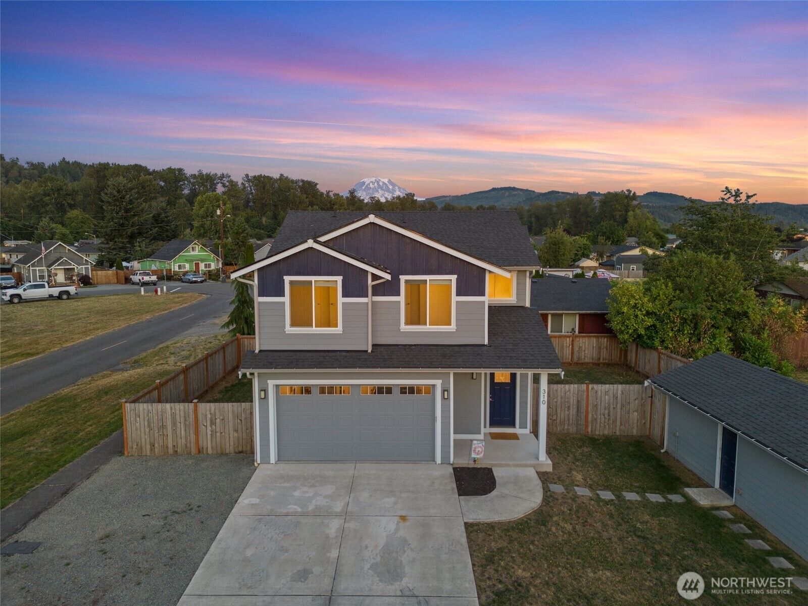 Property Photo:  310  Olive Street SE  WA 98360 