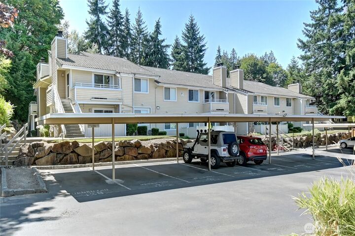 Property Photo:  21317  52nd Avenue W F138  WA 98043 