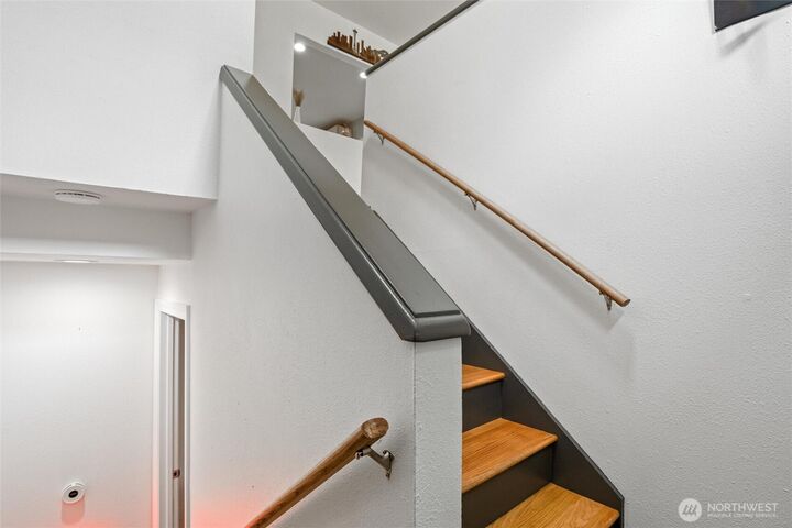 Property Photo:  2475  Parkwood Drive SE  WA 98366