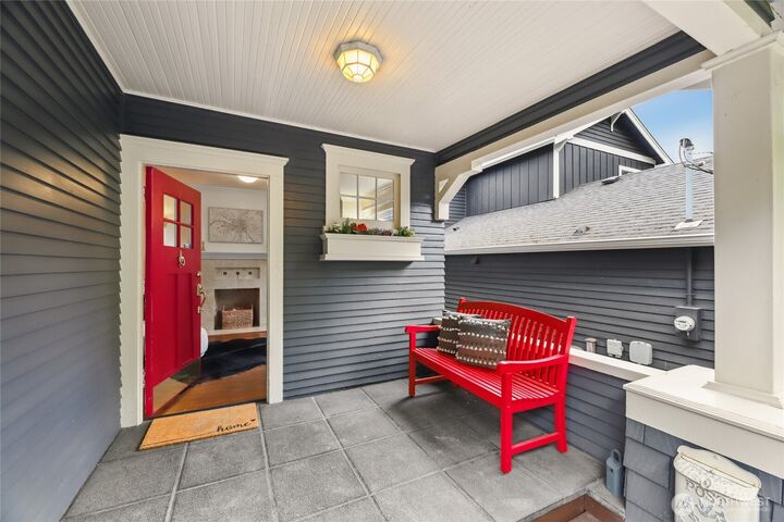 Property Photo: 8325 46th Avenue SW WA 98136