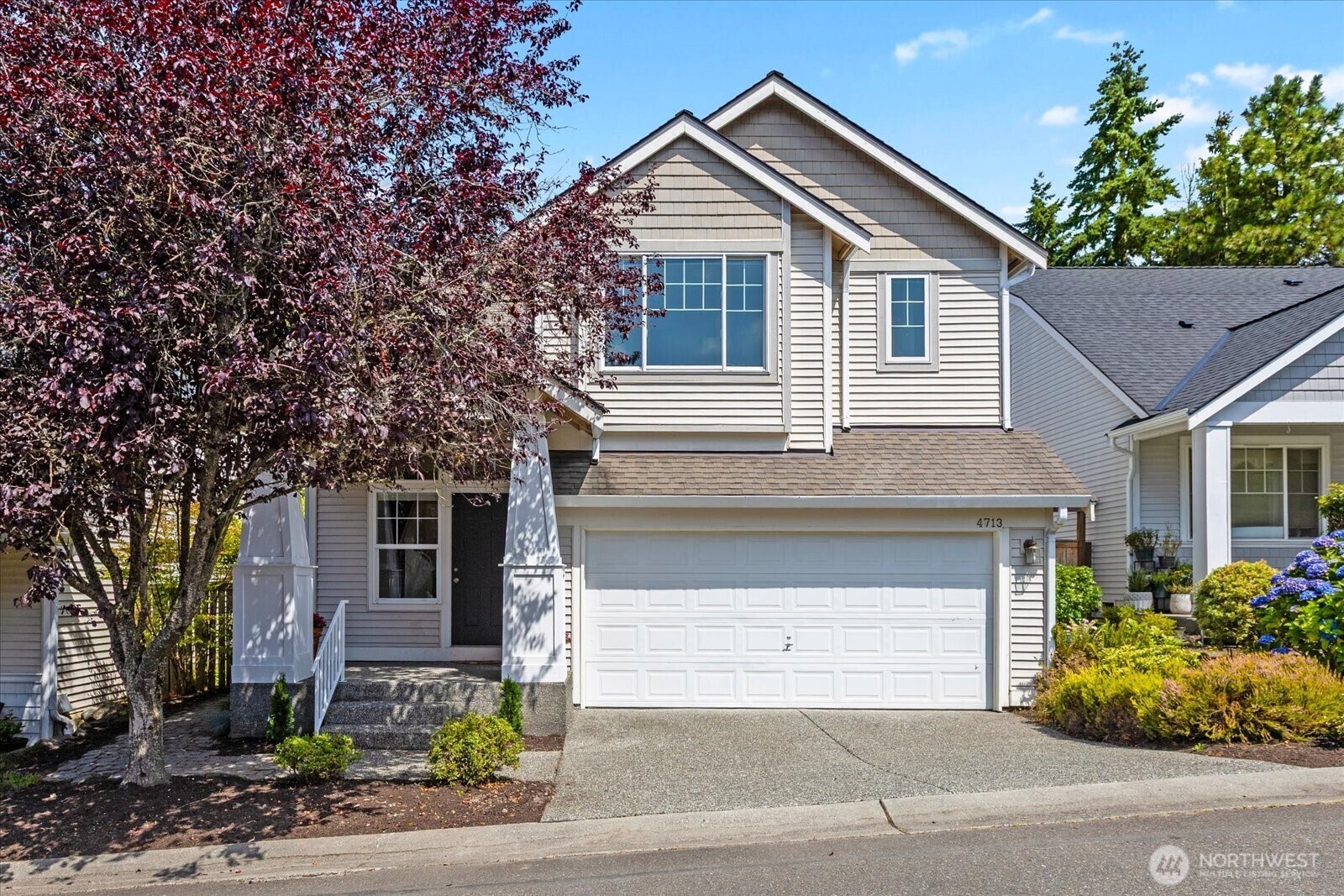 Property Photo:  4713  160th Street SW  WA 98087 