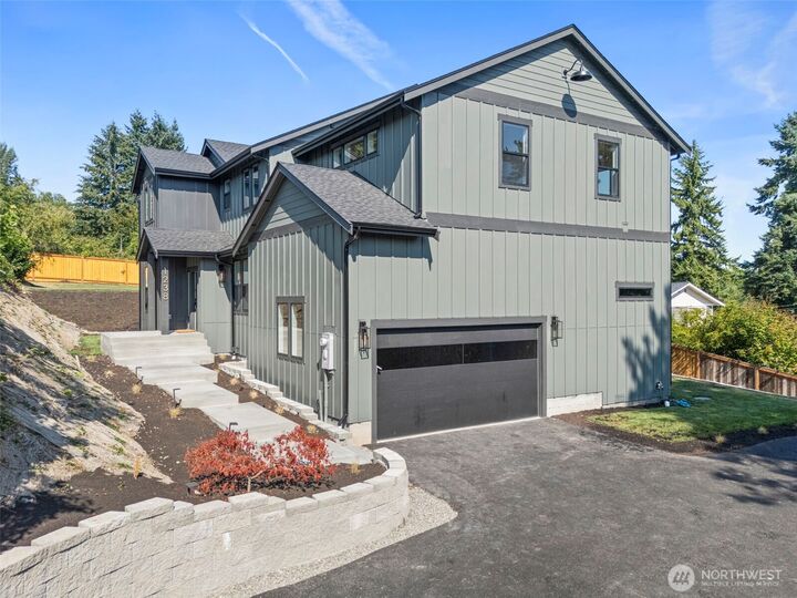 1238  9th Street SW  Puyallup WA 98371 photo
